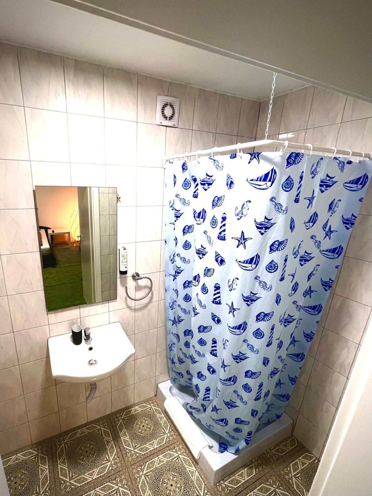 Hotel Hamburg Inn Ngoại thất bức ảnh